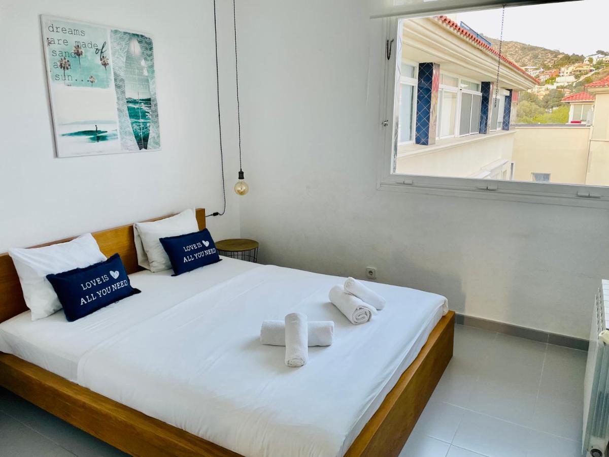 La Marina Seaview Penthouse Apartment Sitges Bagian luar foto