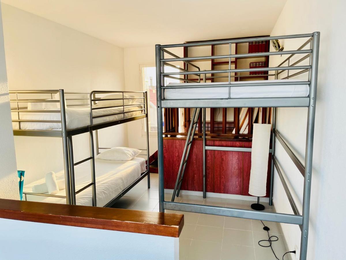 La Marina Seaview Penthouse Apartment Sitges Bagian luar foto
