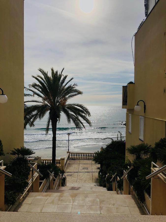 La Marina Seaview Penthouse Apartment Sitges Bagian luar foto